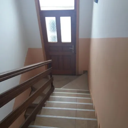 모텔 Restoran Gurman *